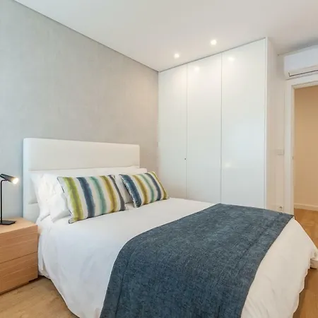 Art's - Minho's Guest Apartmán *